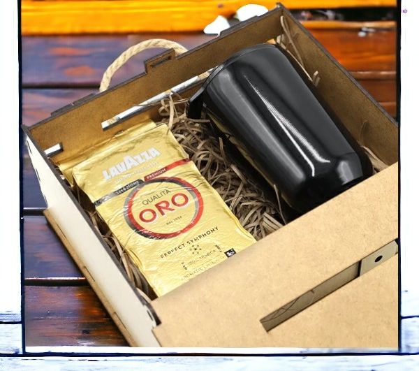 Подарочный набор Митчелл / В набор входит Термокружка Soho и Кофе "Lavazza" Oro Qualita 250 г., в деревянном чемоданчике 